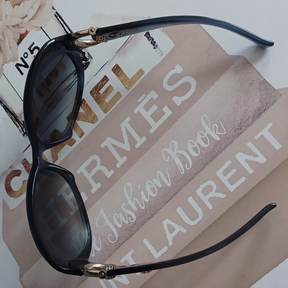 Gucci  horse-bit  sunglasses - Picture 10 of 12